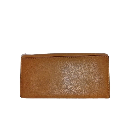 Michael Kors Hamilton Wallet - Picture 3 of 6